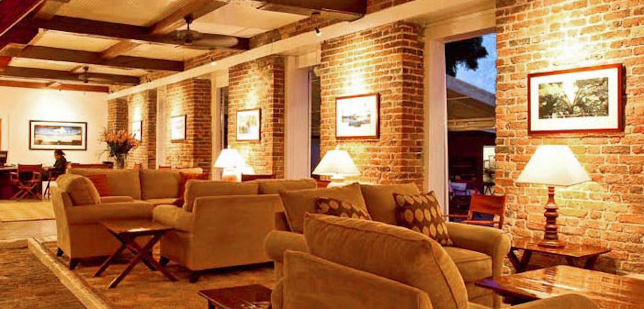 Gunpowder House & Suites English Harbour Esterno foto